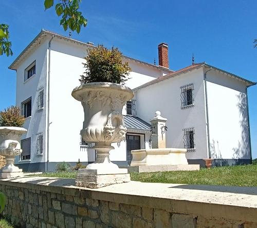 VILLA CLEMENTINE gîte à louer Loussous-Débat