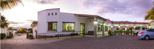 Ieeja, Hotel Frontera in Ocotal