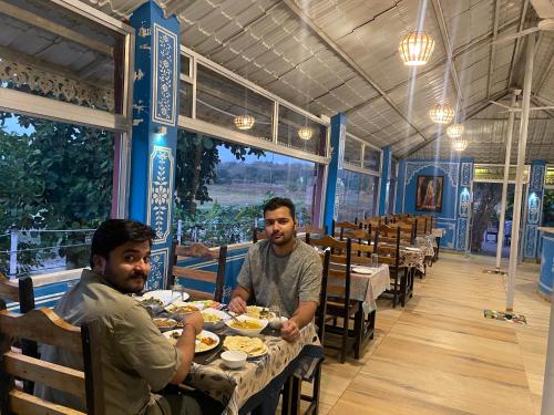 Étterem, Padmavati lake resort in Rughnathpura