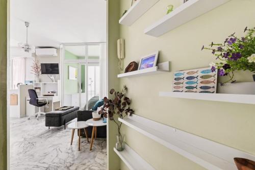 Cozy 1BR flat with balcony - 5 min to tram station in Mantega