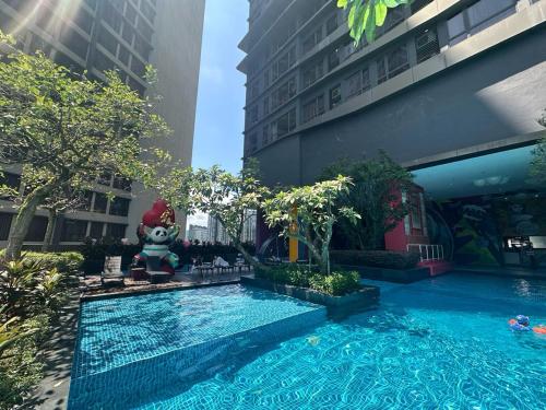 KLcc suites by 8 kia peng ASTRA - image 6