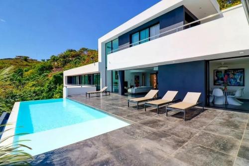 Bellamare Horizon - Infinity Pool