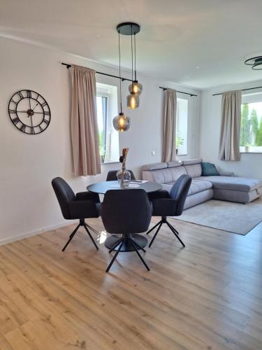 Murtal Appartement Größingblick Top 1 - Location saisonnière - Zeltweg
