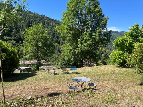 Maison nature et calme a 2km DOLCE VIA in Gluiras
