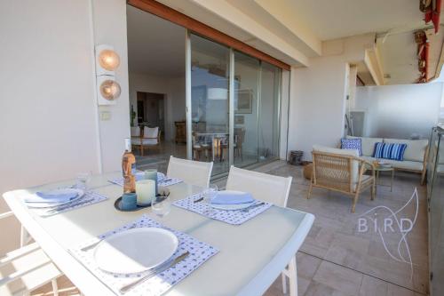 Attrezzature e servizi, Smart flat in Antibes sea view AC parking and pool in La Pagane
