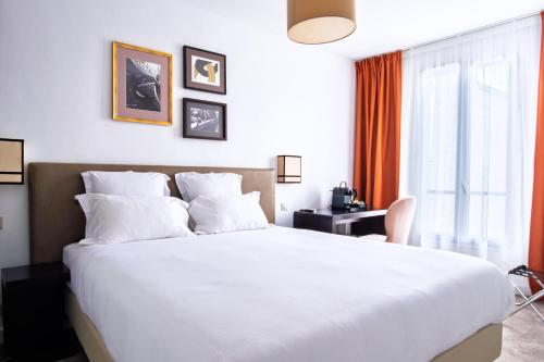Hotel Frochot Montmartre