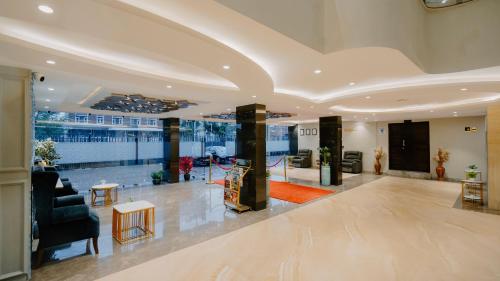 Lobby, The olive hotel srinagar in Srinagar