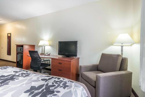King Room with Whirlpool - Non-Smoking
