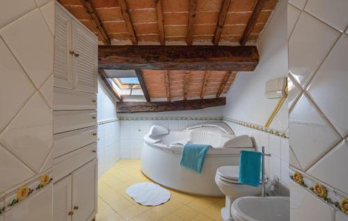 حمام, Stunning Home In Cortona in Le Casine