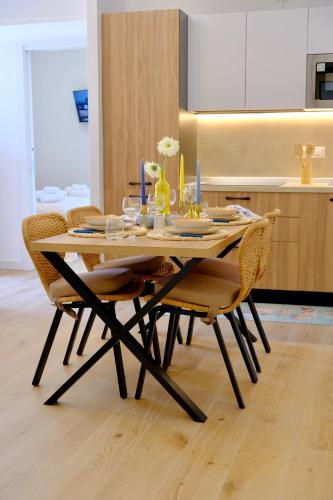 Instalaciones, La Torre Apartments in Rossano