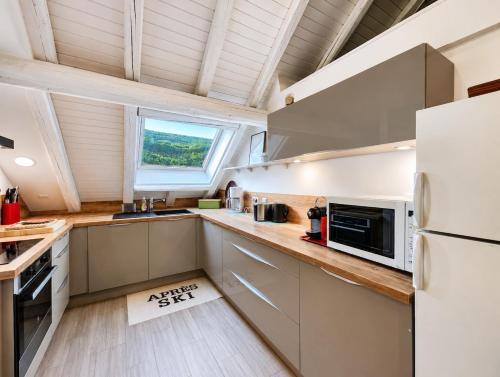 Appartement Familial Vue Montagne & Jardin Privé (Appartement Familial Vue Montagne & Jardin Prive) in Lelex