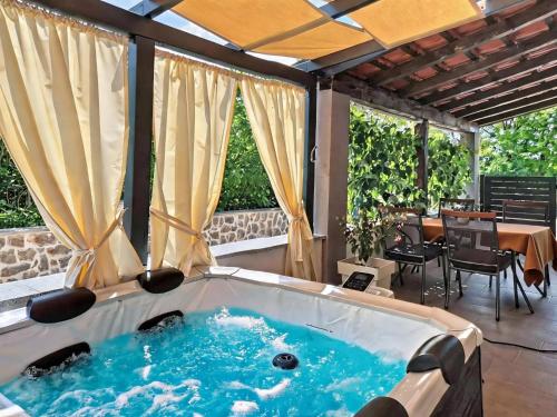 Balkons/terase, Holiday Home Nadalina by Interhome in Radonic