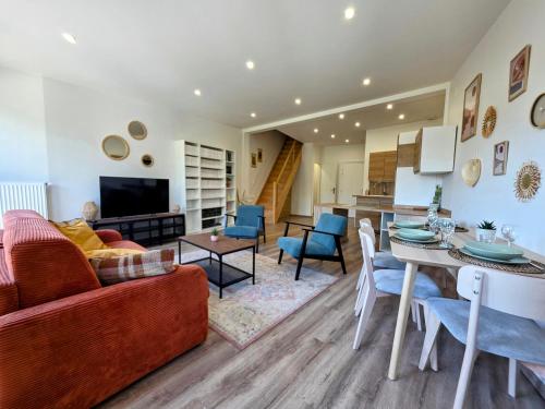 Cosy Duplex de 60m2 proche Tram et Parlement Européen - Location saisonnière - Schiltigheim