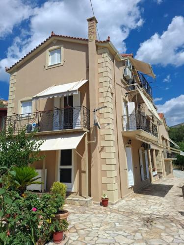 Victoria's Apartments - Kefalonia