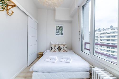 Magnifique T2 balcon avec superbe vue tram au pied - image 3