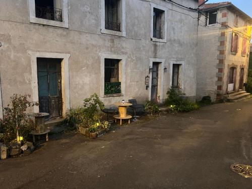 Unterkunft von außen, Comme à La Maison (Comme a La Maison) in Le Bouchet-Saint-Nicolas