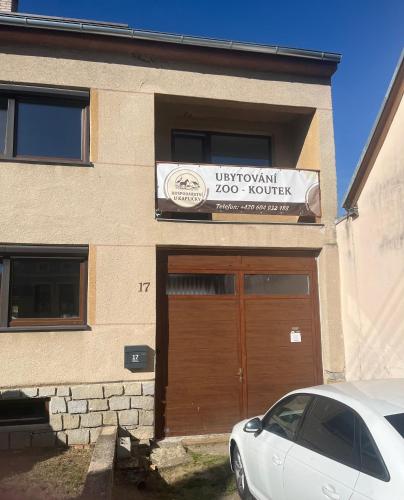 Hospodářství u kapličky (Hospodarstvi u kaplicky) in Kramolin