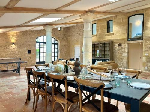 Prestigieuse Villa Beausejour, proche St Emilion in Castillon-la-Bataille