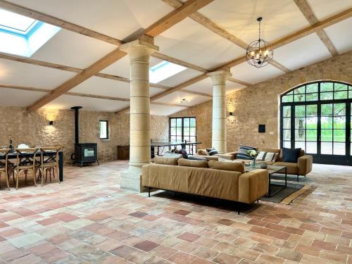 Prestigieuse Villa Beausejour, proche St Emilion in Castillon-la-Bataille