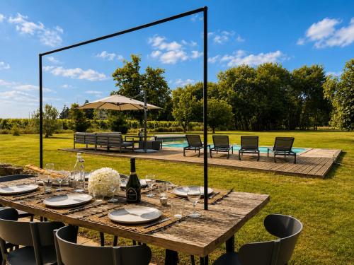 Prestigieuse Villa Beausejour, proche St Emilion in Castillon-la-Bataille