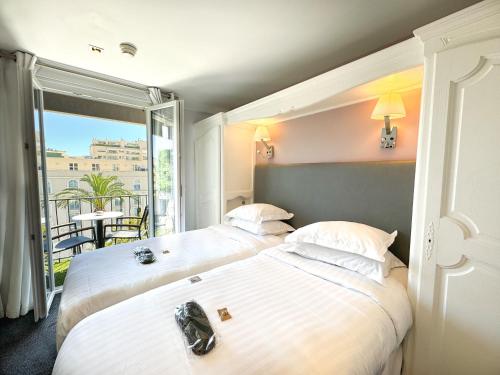 hotel photo