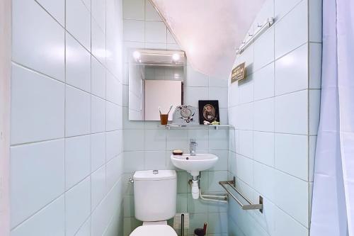 Charming house near Buttes-Chaumont - main image