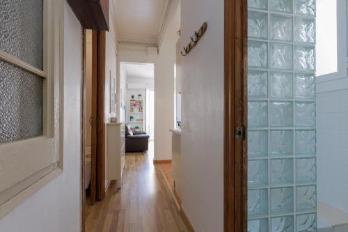 ApartEasy - Gracia Market 2bedroom with balcony - image 2