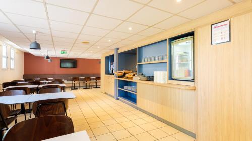 Їжа та напої, Kyriad ECO - Marne-la-Vallée Saint-Thibault-des-Vignes in Сан-Тібо-де-Вінь