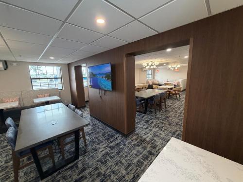 Comida y bebida, La Quinta by Wyndham St Petersburg-Clearwater in Pinellas Park (FL)