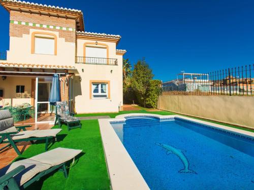 Holiday Home Villa Jazmin by Interhome gîte à louer Benajarafe