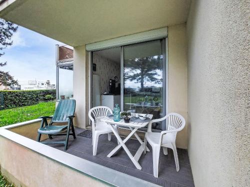 Studio Port Arcachon-13 by Interhome