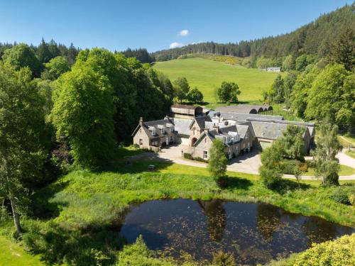 Hotelli välisilme, Holiday Home Coach House on Aigas Golf Course by Interhome in Aigas