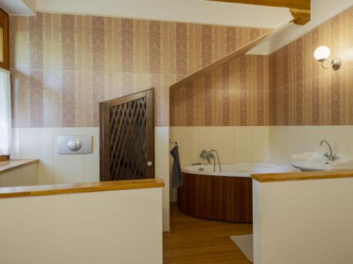 Vannas istaba, Holiday Home Villa Canela by Interhome in Vazoli