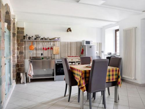 Kitchen, Holiday Home Sweet Life by Interhome in Priocca