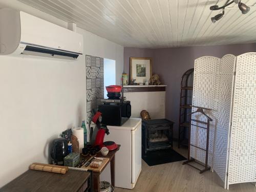 . Studio indépendant climatisé au calme