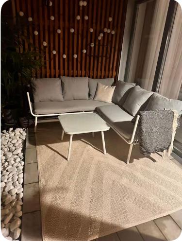 Apartment in Hyllie Emporia, free parking in 힐리에