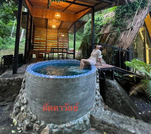 Baanmon Camping บ้านม่อนแค้มปิ้ง ร่อนพิบูลย์ นครศรีธรรมราช in Ron Phibun