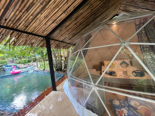 Baanmon Camping บ้านม่อนแค้มปิ้ง ร่อนพิบูลย์ นครศรีธรรมราช in Ron Phibun