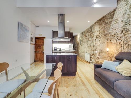 Central Borne close to the beach and las Ramblas