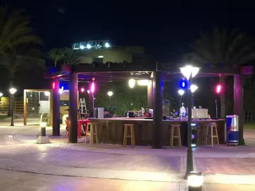 Vista exterior, شاليه مجهز لكل تفاصيل الإجازه المثالية بمنتجع اكوا فيو الساحل الشمالي (شاليه مجهز لكل تفاصيل الإجازه المثالية بمنتجع اكوا فيو الساحل الشمالي) in El Alamein