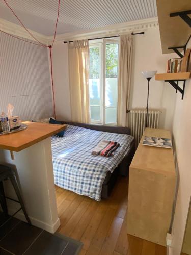 Studio Douillet - Paris à 2 stations - Location, gîte - Asnières-sur-Seine
