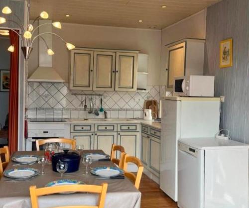 Gîte "Le Baou" à deux pas du télécabine!