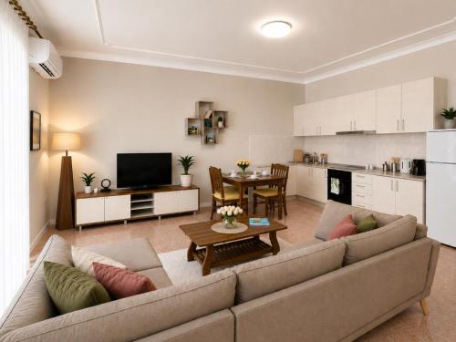 Take 5 INN - Central 2BR by Kavaja Str, Sleeps 5 ppl, Tirana