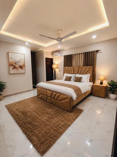 Neat Retreat 2BHK - Sector E11 Islamabad - Fully Equipped Everything You Need - Islamabad Neat Retreat 2BHK - Sector E11 Islamabad - Fully Equipped Everything You Need - Islamabad