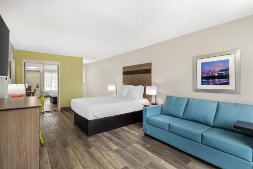 Best Western Plus Chesapeake Bay - Norfolk in Норфолк, Вирджиния