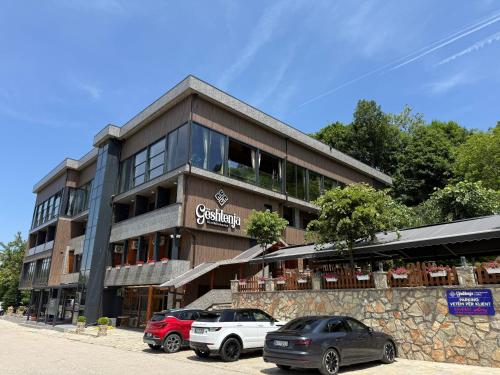 HotelRestaurant Gështenja – khách sạn tại Suva Reka