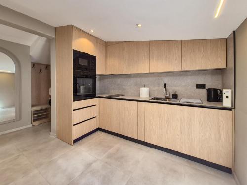 Roma Apartments in พริซเซ่น