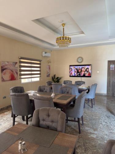 Restaurant, Zamin Suites in Kano