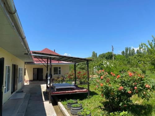 ASAN Guest House in Toktogul