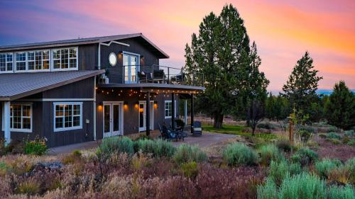 Seadmed, Cascade Crest by AvantStay in Sisters (OR)